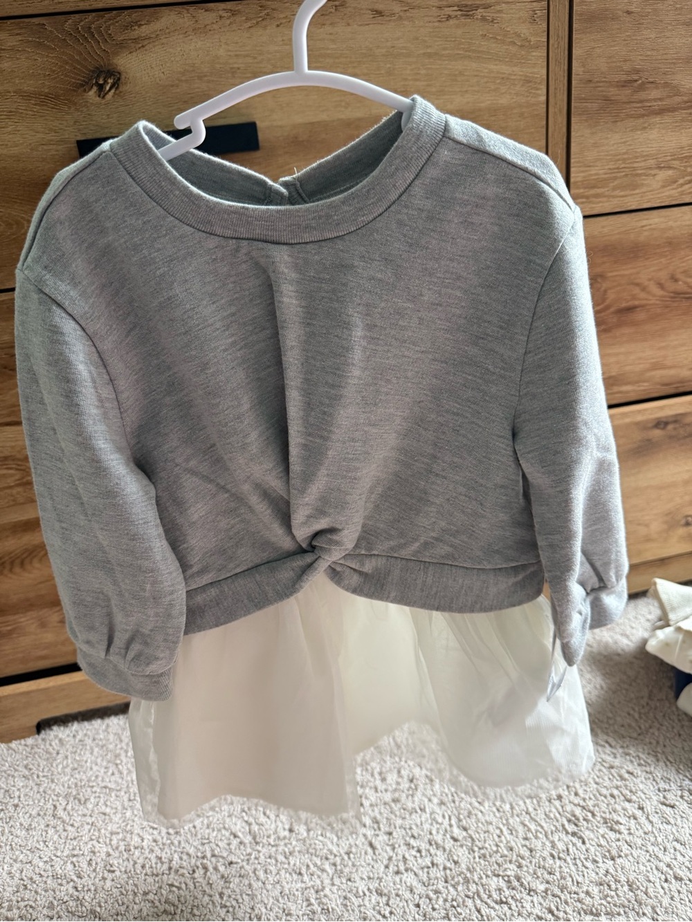 GAP Gray Sweatshirt Top with White Tulle Skirt